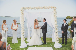 Wedding arbour by Brisbane Wedding Decorators